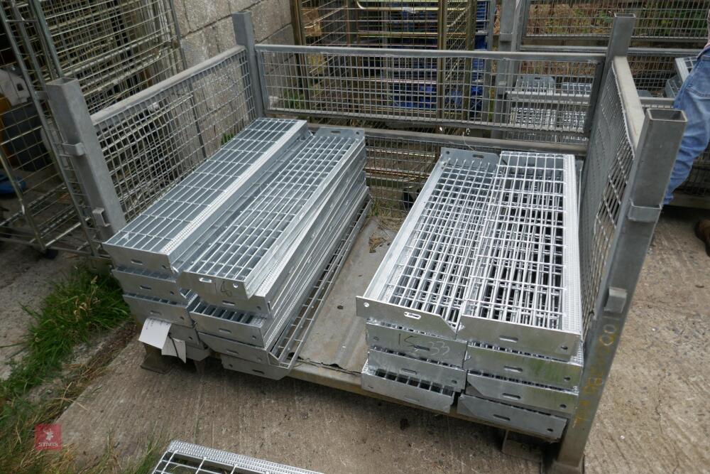 GALVANISED STILLAGE