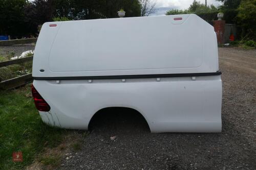 TOYOTA HILUX DOUBLE CAB BUTT & CANOPY