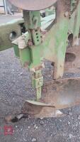 2000 DOWDESWELL DP100S 5F REV PLOUGH - 3